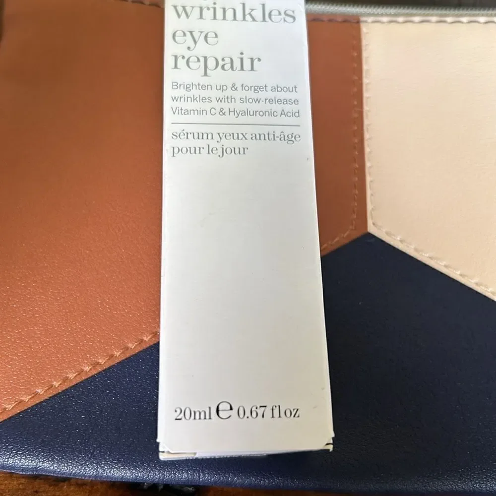Thisworks my wrinkles eye repair NeW in the box 20ml Ipsy bag